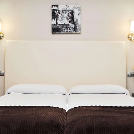 Sercotel Doña Carmela 3*