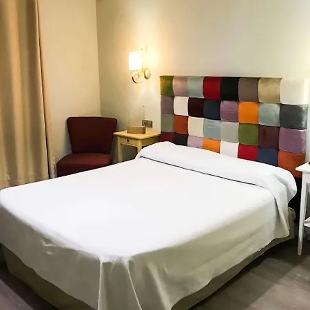 Szálloda Sercotel Dona Carmela