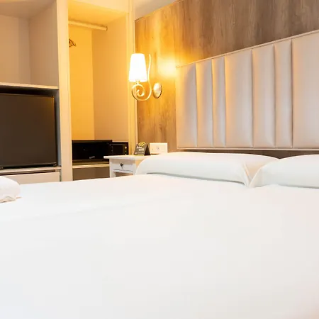 Hotel Sercotel Dona Carmela 3*