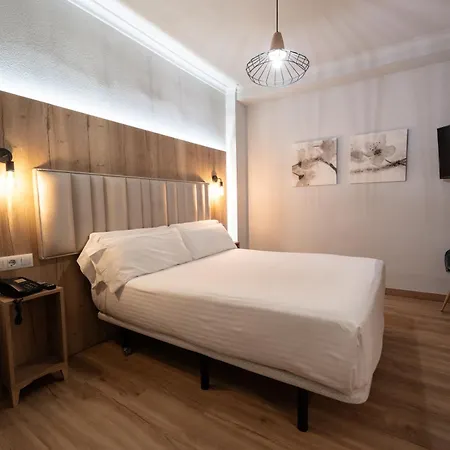 Hotel Sercotel Dona Carmela Sewilla