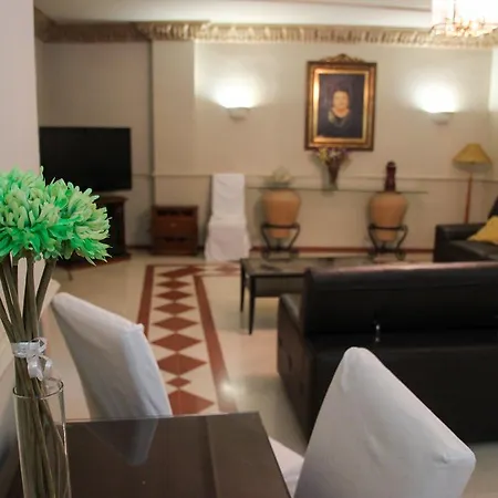 Szálloda Sercotel Dona Carmela 3*