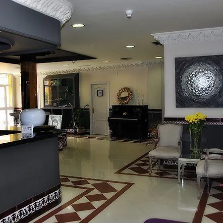 Hotel Sercotel Dona Carmela Siviglia