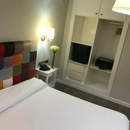 Sercotel Dona Carmela 3* Siviglia